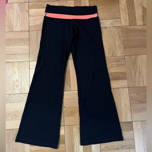 Lululemon Women’s Wide Leg Yoga Pant